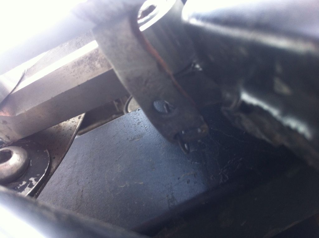 SV650 Rear Brake Light Switch Mounting With Vortex Rearsets(How The