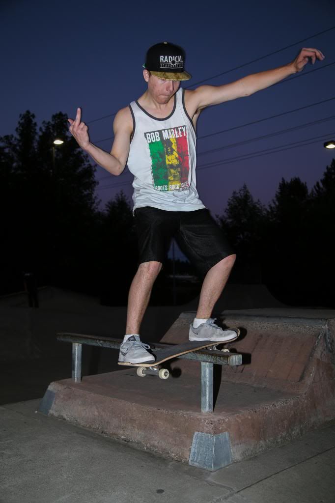IMAGE: http://i998.photobucket.com/albums/af106/JordynMurdockPhotography/Skate-57_zps44c4a53b.jpg