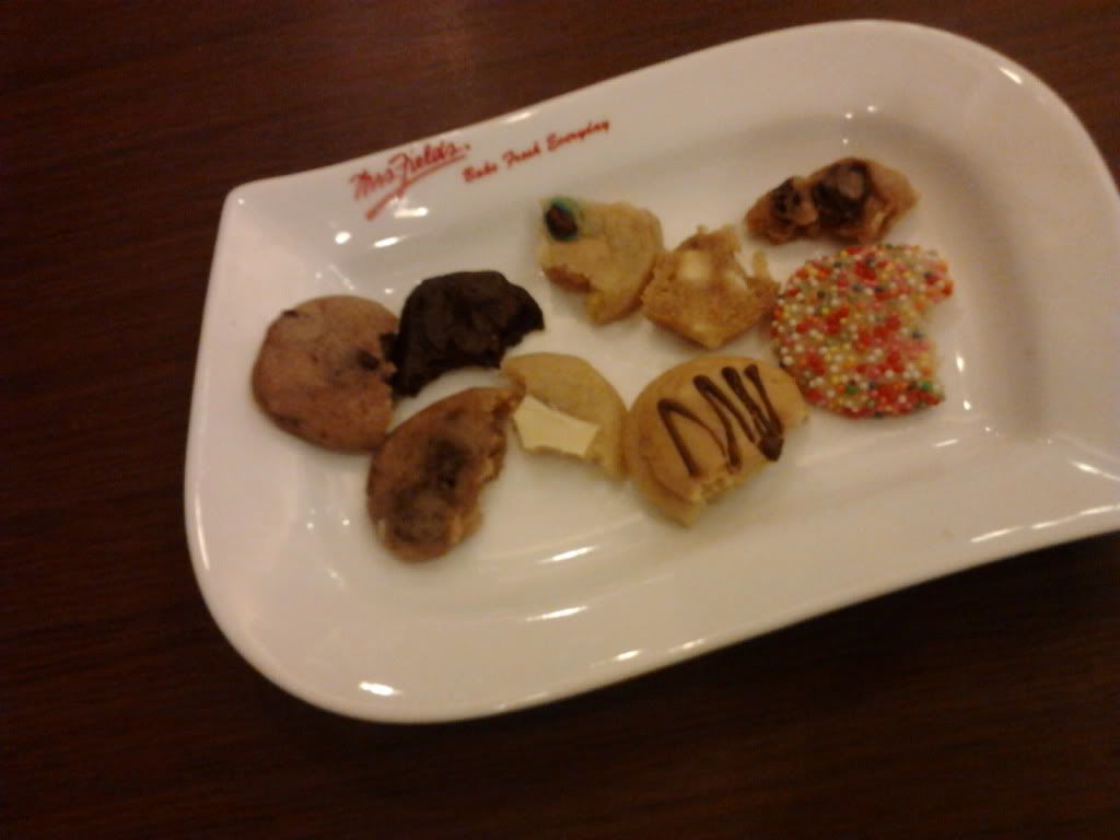 mini cookies, at Mrs. Fields, Jakarta