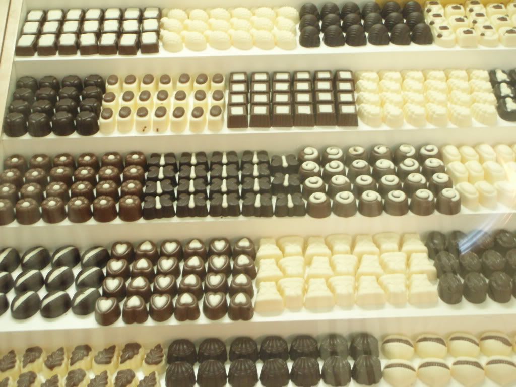 chocolates!, Toko CoklatJl. Cimanuk No. 5 Bandung 40115 West Java - Indonesia.