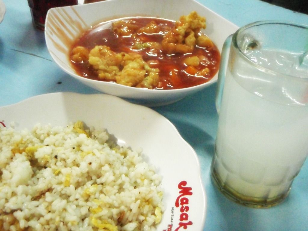 Cak Jali, Nasi Telur, Koloke Udang, Lychee Squash