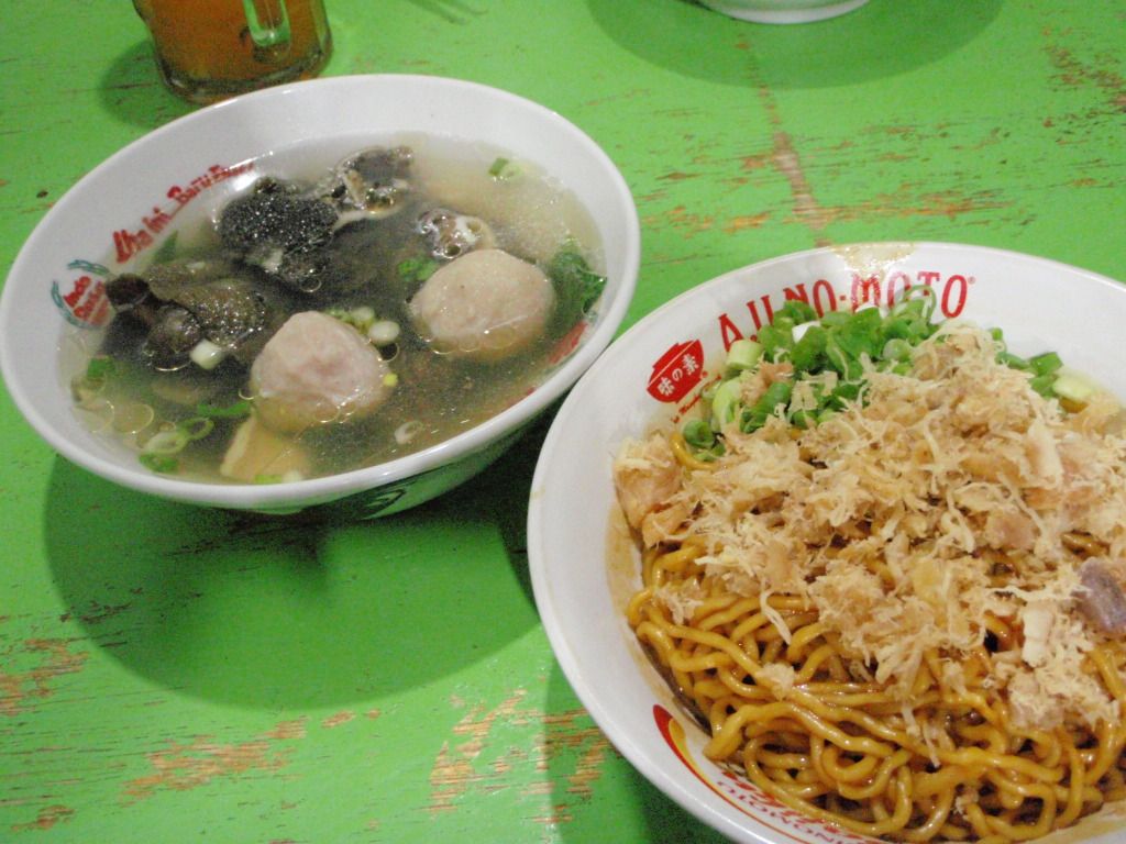 Yamin Manis Bakso Babat, Bakmie RajimJalan Pasir Kaliki