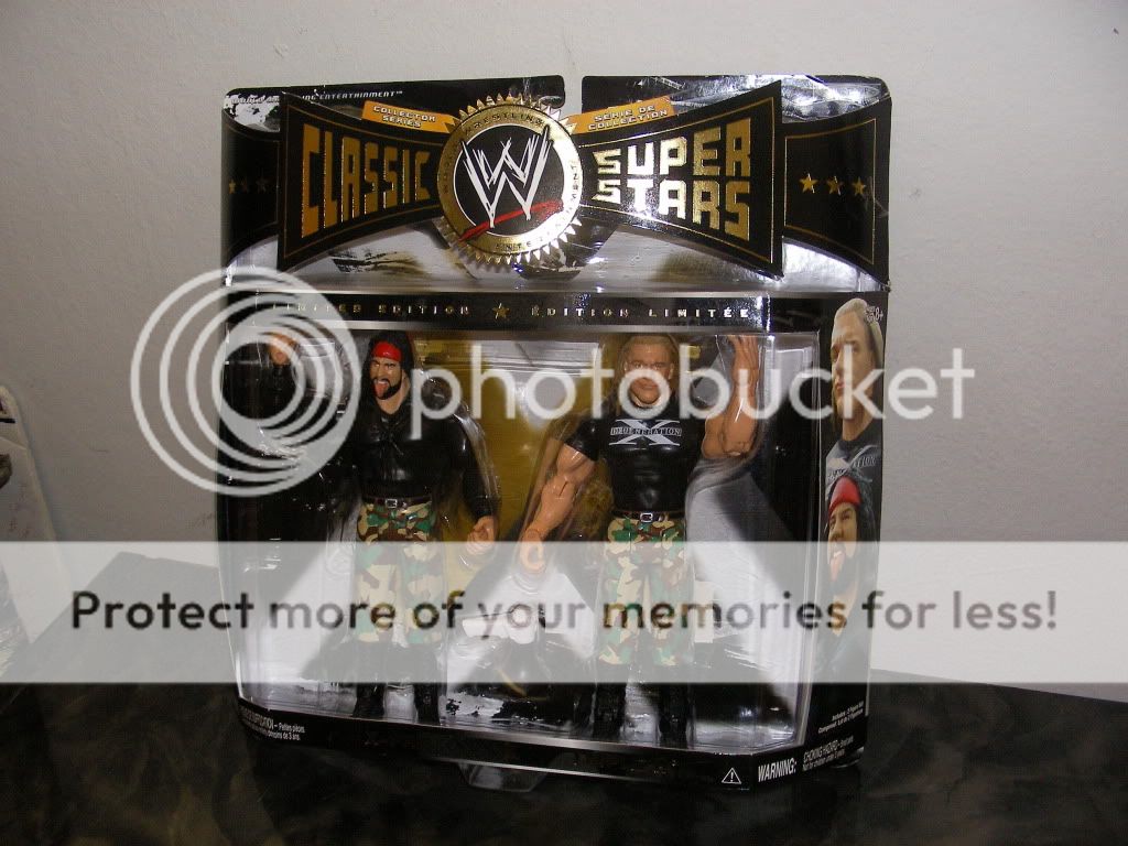 WWE Classic Superstars 2 Pack x Pac Triple H